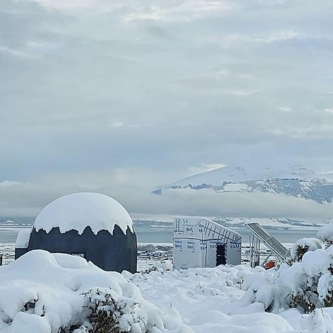Dome With Stunning Glacier & Mountain Views بويرتو ناتالز المظهر الخارجي الصورة